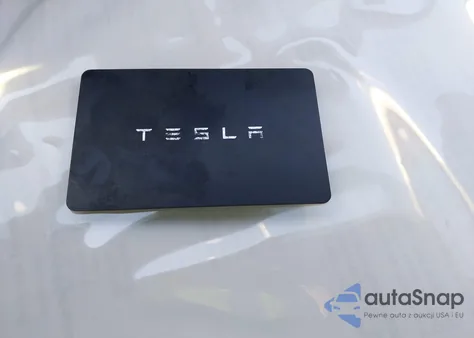 2021 Tesla Model 3 Long Range Dual Motor All-Wheel Drive z USA, uszkodzony, nr VIN 5YJ3E1EB9MF855382